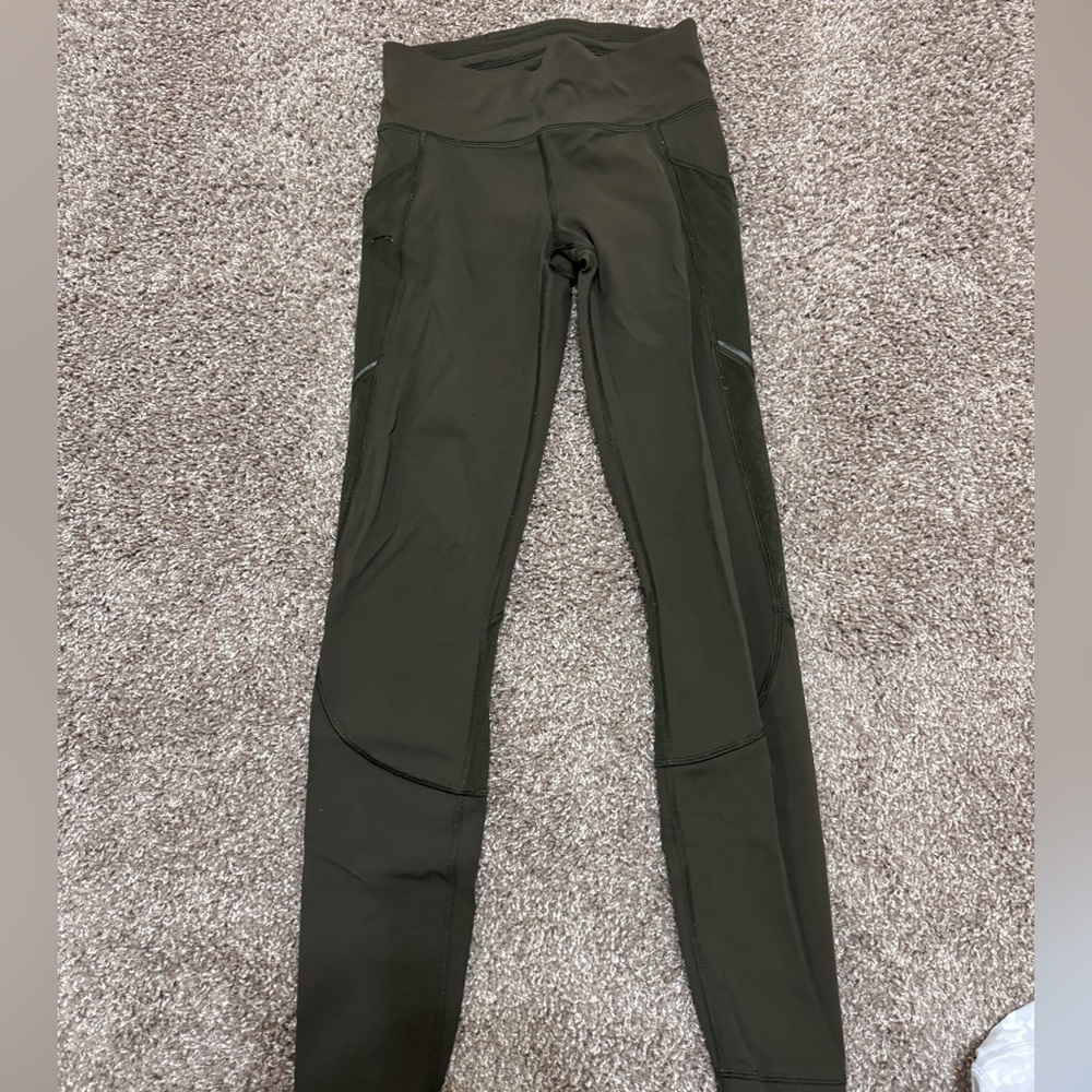 Army green LuluLemon leggings size 4